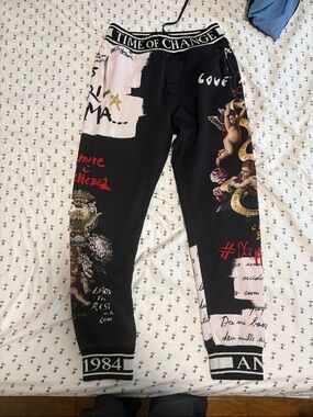 Dolce & Gabbana Black Pink Graphic Jogger Pants